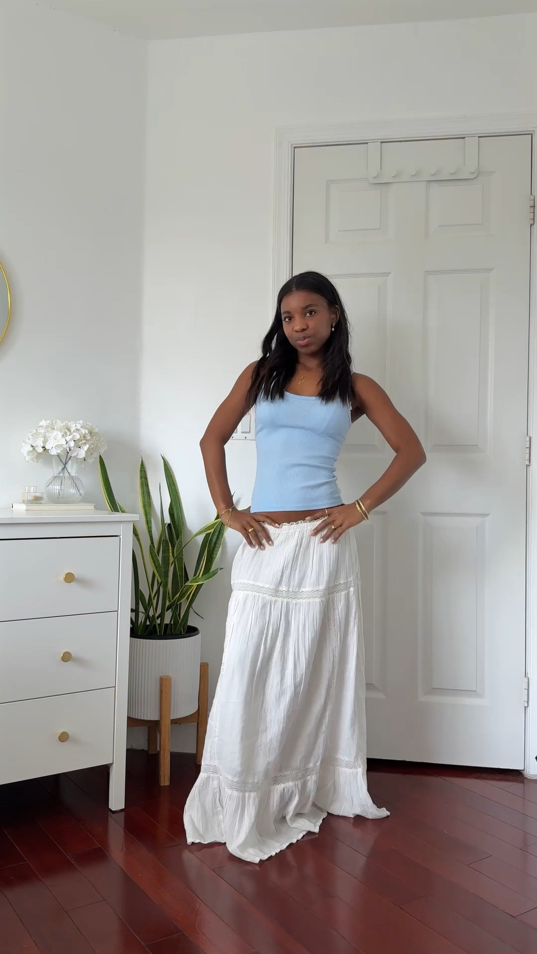 winter to spring outfits ft. @aerie 🩵

shop these items in my LTK (link in bio)
- Aerie First Class Fleece Trouser
- Aerie First Class Sweatshirt
- Aerie Lace Trim Maxi Skirt
- Aerie Reset Scoop Neck Tank Top

#AerieREAL #AeriePartner #goingOFFLINE #ad #SpringFashion