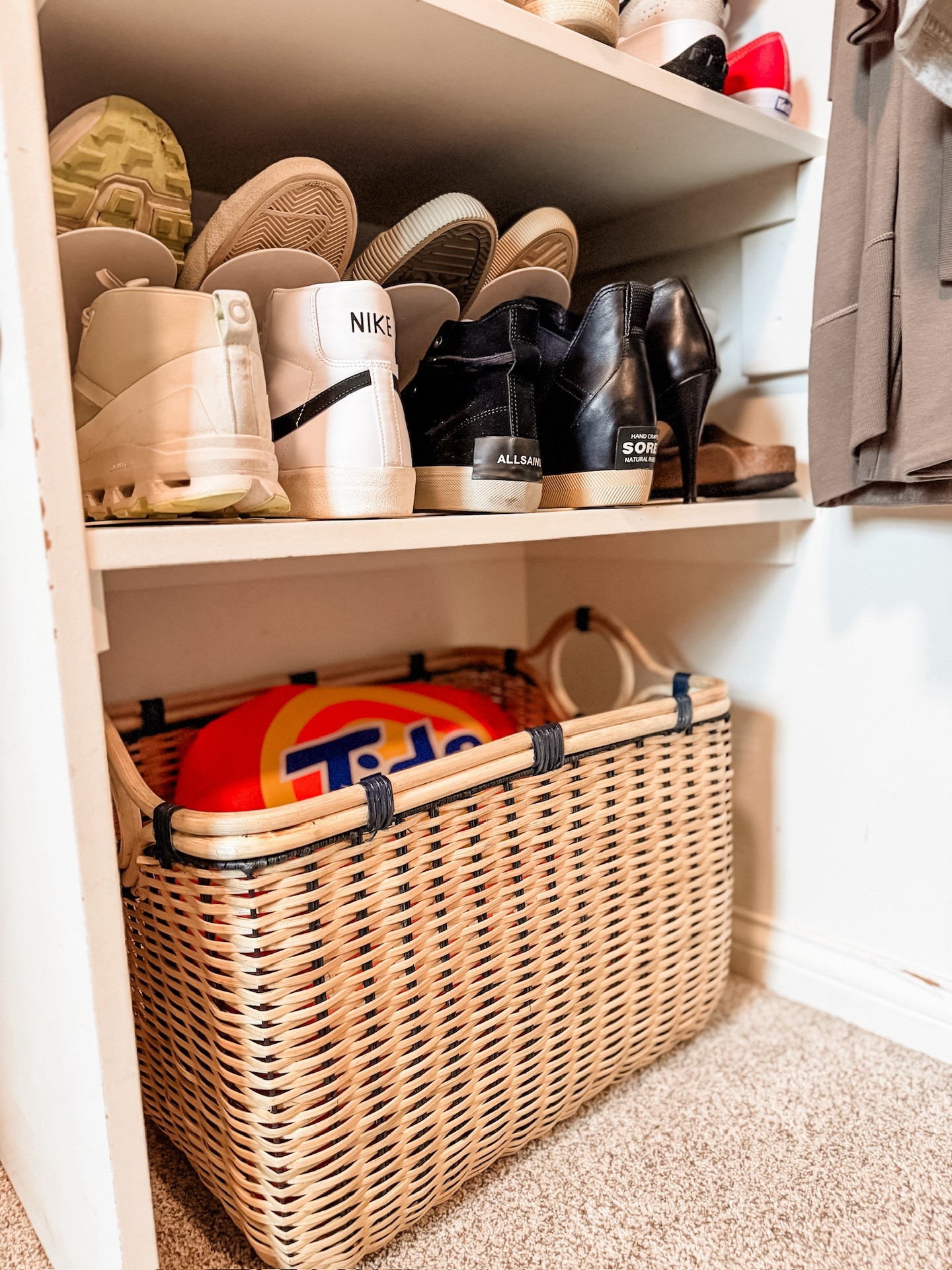 Keep swiping to see how we maxed out every inch in this space! 

No matter the size, we're up for the challenge of making your space work for you and not against you! 

These shoe organizers are a total game changer if you find yourself like several of us with a slight shoe addiction!