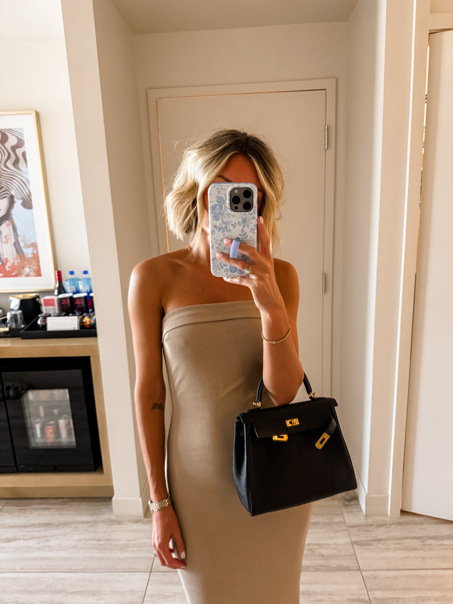 This dress comes in so many colors! Perfect for a night out! Wearing size small!

Loverly Grey, Amazon finds, Amazon fashion, strapless dress, dinner outfits, Las Vegas outfits, girls night out, date night

#LTKSeasonal #LTKStyleTip