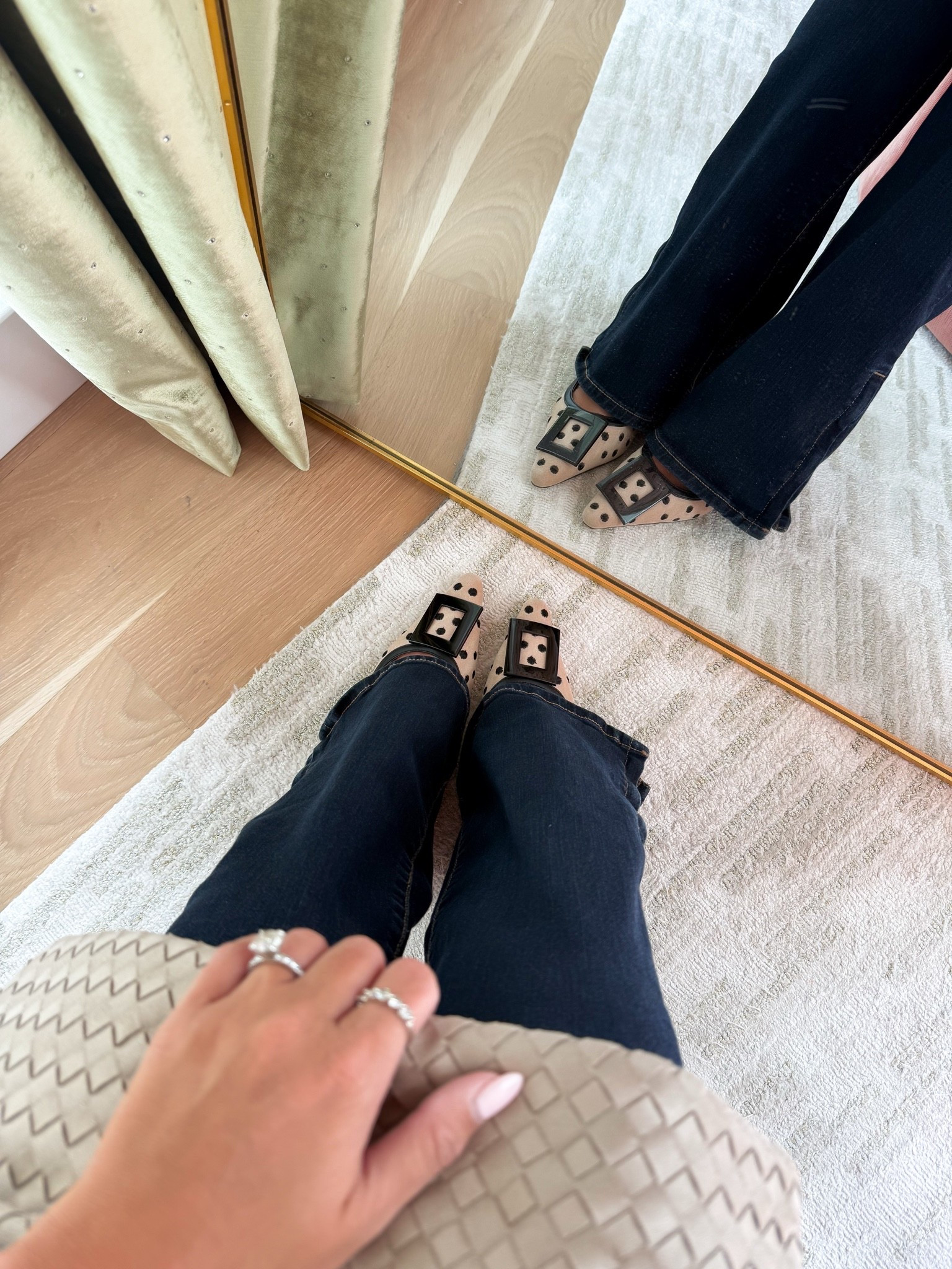 🍂 VICI FALL TRY-ON 🍂

Fall shopping = always VICI first 🤎 and this might be their BEST drop yet. So many good transition pieces, fall dresses + outfits you’ll wear on repeat.

WHITNEYR40 = 40% OFF through 8/25!!!
Then use WHITNEYR35 = 35% OFF through 8/31.

RUN because 40% off VICI does not happen often 👏🏼

#LTKootd #LTKSaleAlert #LTKWorkwear