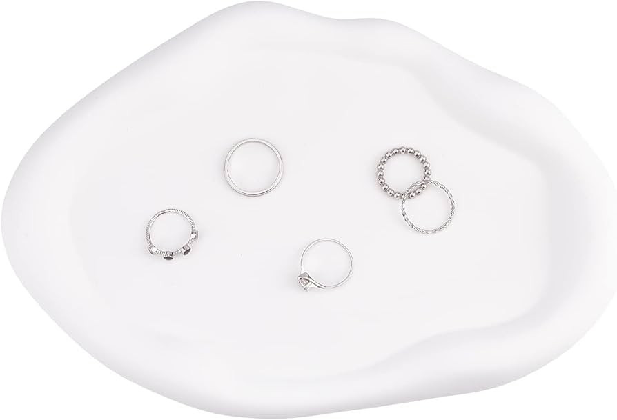 FINGERINSPIRE Plaster Jewelry Dish Cosmetics Trinket Tray (Cloud Shape, 9.4x6.5x0.6 Inch) White R... | Amazon (US)