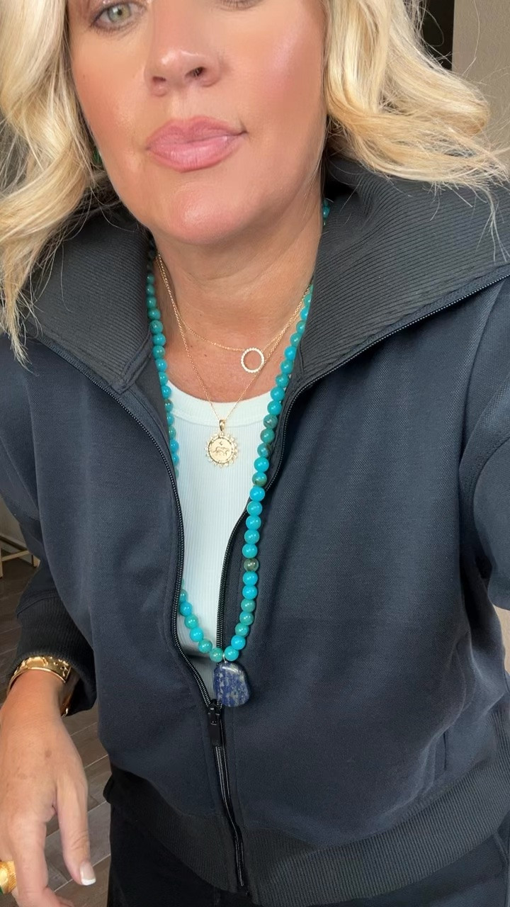 ✨Tap the bell, save and ❤️ start here over 40 fashion, midlife style, midsize fashion and luxury looks for less.  

⬇️Sizing information:
Large (size up if in between sizes.)

Comfy clothes don’t have to look frumpy.

The trick is choosing pieces with enough structure and shape to make the outfit look intentional.

The jacket gives you a cleaner neckline and defined hem, while the barrel pants add shape and balance instead of just hanging on the body.

That’s Outfit Physics™: LIFT the eye, SKIM the body, BALANCE the proportions.

So you still get the comfort of loungewear…without looking like you gave up on the outfit. 😂

👑 Helping you look good, feel good.-Lindsey Denver   Check back daily for belly-friendly style, confidence, and Outfit Physics™.

#LTKOver40 #LTKMidsize #LTKPlusSize

Comment SHOP below to receive a DM with the link to this post on my LTK ⬇ https://liketk.it/6mMJY

Comment SHOP below to receive a DM with the link to this post on my LTK ⬇ https://liketk.it/6mMKY