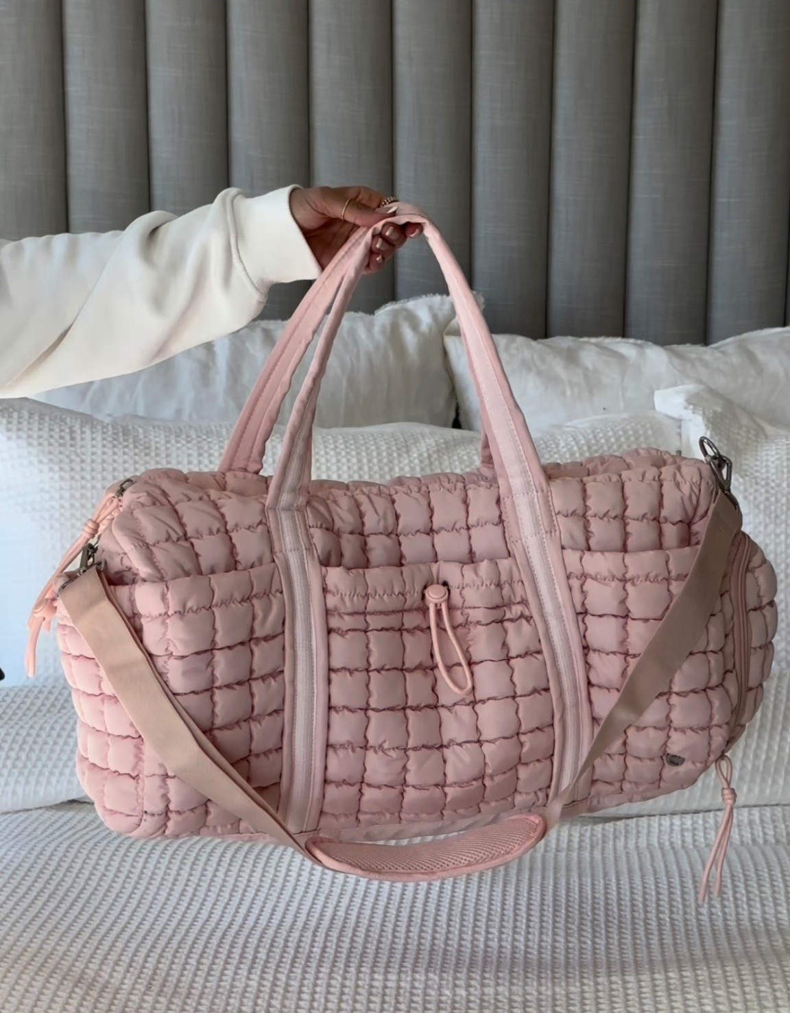 Scroll to shop!! Follow for more!!! Xo! ✨

#LTKFindsUnder100 #LTKHoliday #LTKGiftGuide