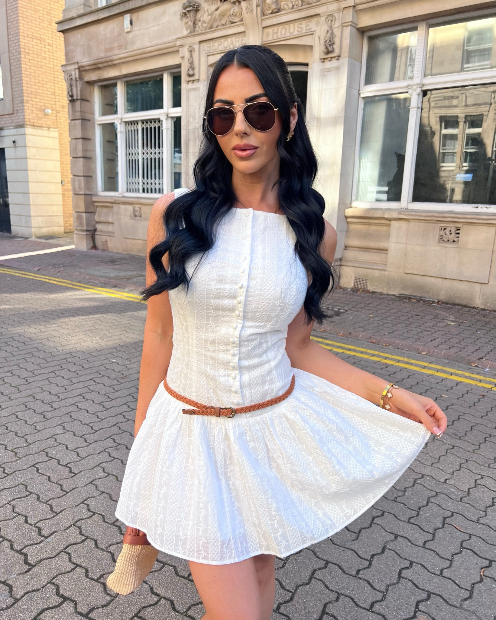 Keeping it crisp in this little white number 🤍
A go-to for when you want to look put together with zero effort

Paired with a Brown belt, gold jewellery, woven bag from newlook (which has disappeared off the website 🥺) and brown sandals! 

The perfect summer dress 👌🏻


#LTKsummer #LTKdresses #LTKstyletip