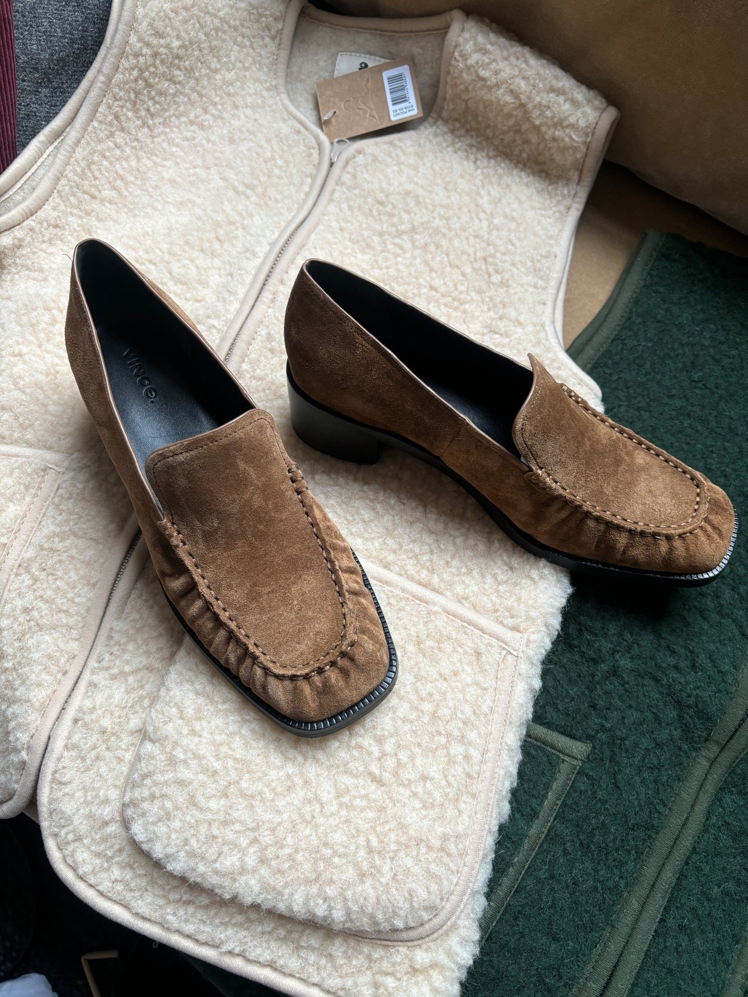 A really great fall loafer on a tiny heel 

#LTKSeasonal #LTKStyleTip #LTKWorkwear