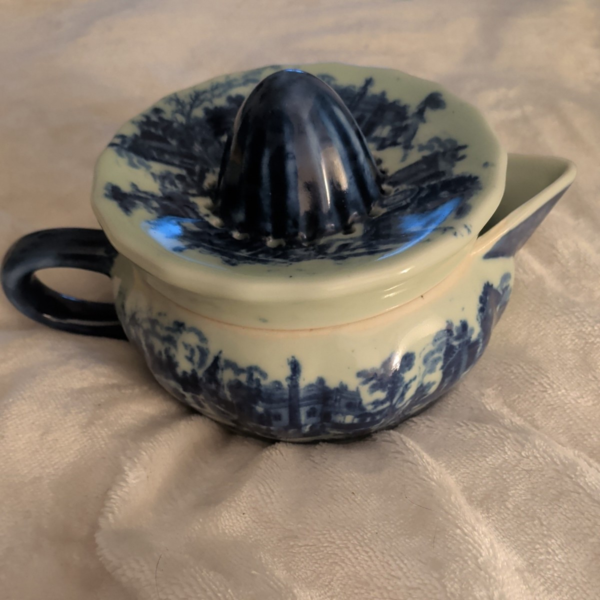 Vintage Set of Ironstone Victoria Ware Flow Blue 2-Pc Juicer &  Reamer Pitcher | eBay | eBay US
