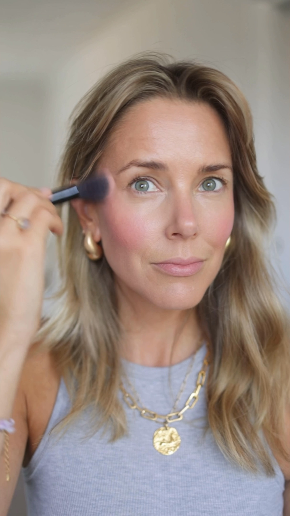 B Perfect - shade w5
Lancome concealer - shade 62WD01
Nudestix nudie bloom - shade cherry blossom babe
Ilia brows - shade Taupe 
Merit Eyeshade - shade Vachetta 
Rare beauty lip - shade talented 