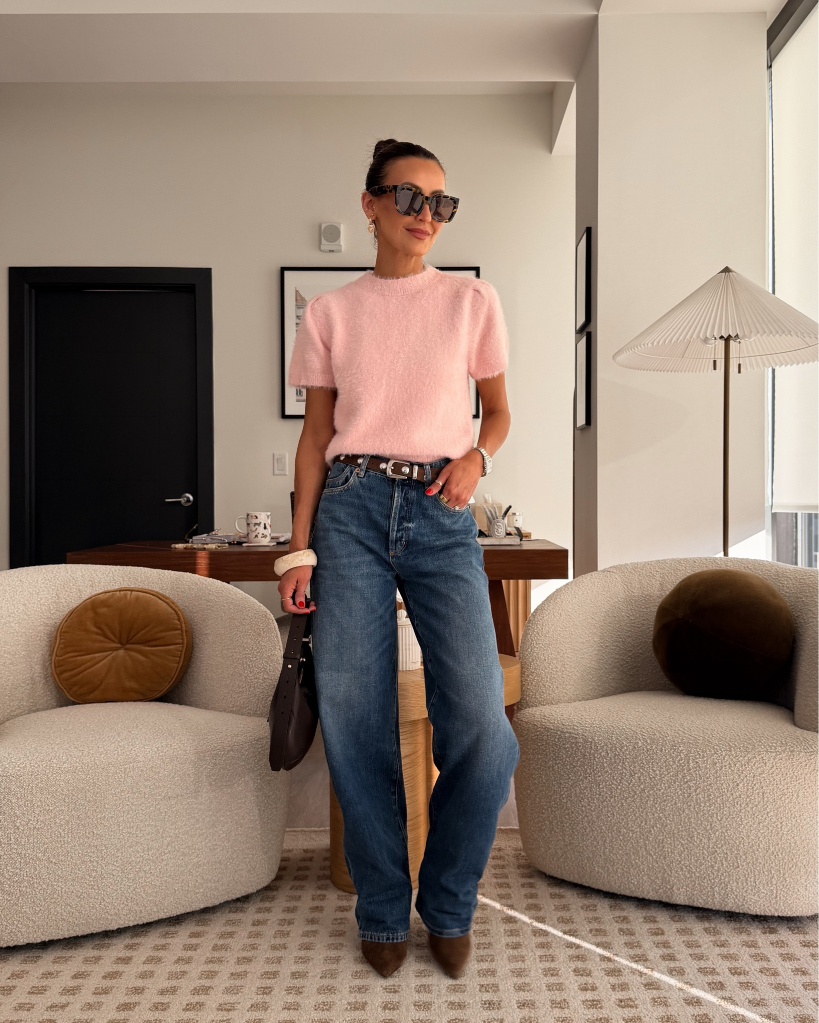 I can never say no to a barrel jean! The versatile turn-up hem can be worn rolled up or rolled down, it has a soft hand feel and nice draped shape.
This fabric will mold to your body after several wears and washes - size 25 -  paired with a cute fuzzy pink top that would look so sweet for Valentine’s Day! Size xs 

#LTKValentine #LTKootd #LTKSeasonal

#LTKSeasonal #LTKootd #LTKValentine