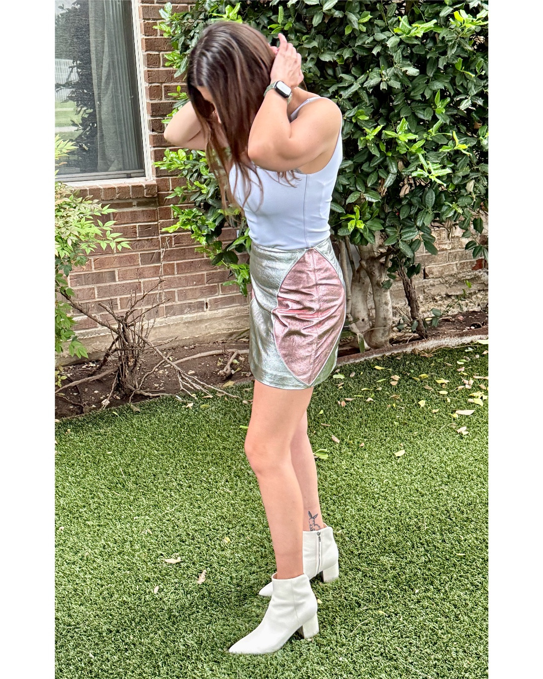 Channeling my inner Pink Power Ranger—but make it fashion.

At first, I wasn’t sure this metallic mini would be too much, but it turns out it’s just enough shimmer to make me feel cute, confident, and like I could lowkey save the world.

Wearing the CLAIRE MINI in pink (gifted) from @allsantaella – true to size
#ALLSANTAELLA #LTKStyle #PinkPowerMood #MetallicMini #OOTDInspo

#LTKParties #LTKFestival #LTKStyleTip