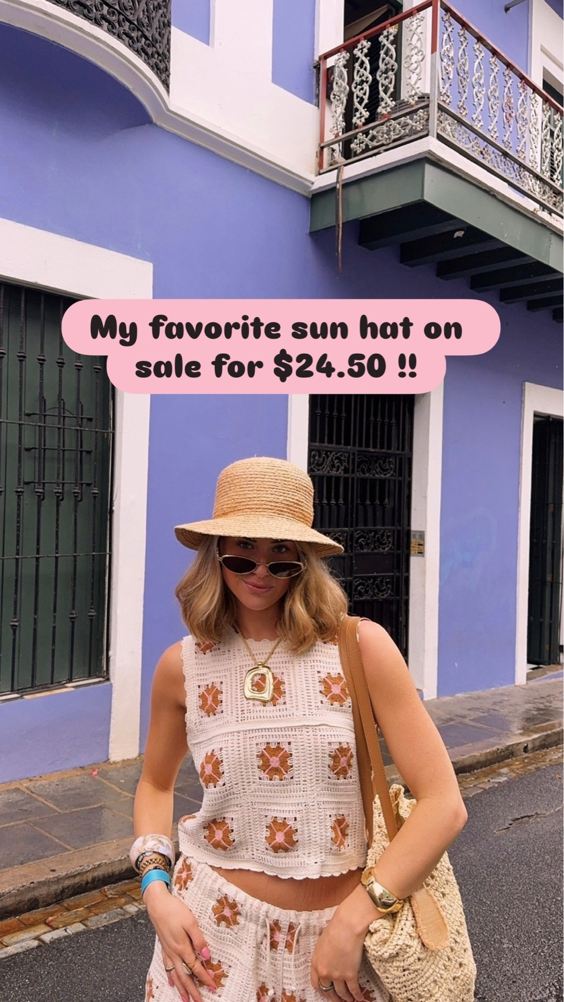 This hat on sale for $24.50 !! My favorite sun hat