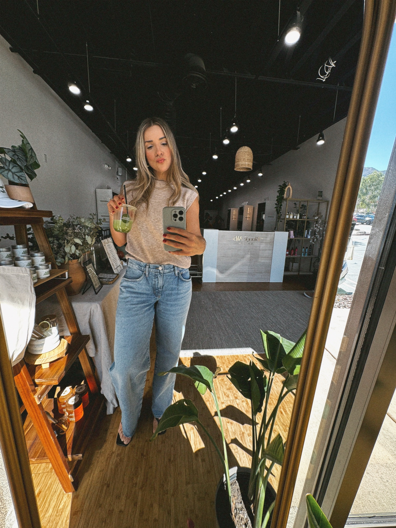 Work fit 
Top and kitty heels from Kaylie Nicole’s shop. Jeans Agolde size 27