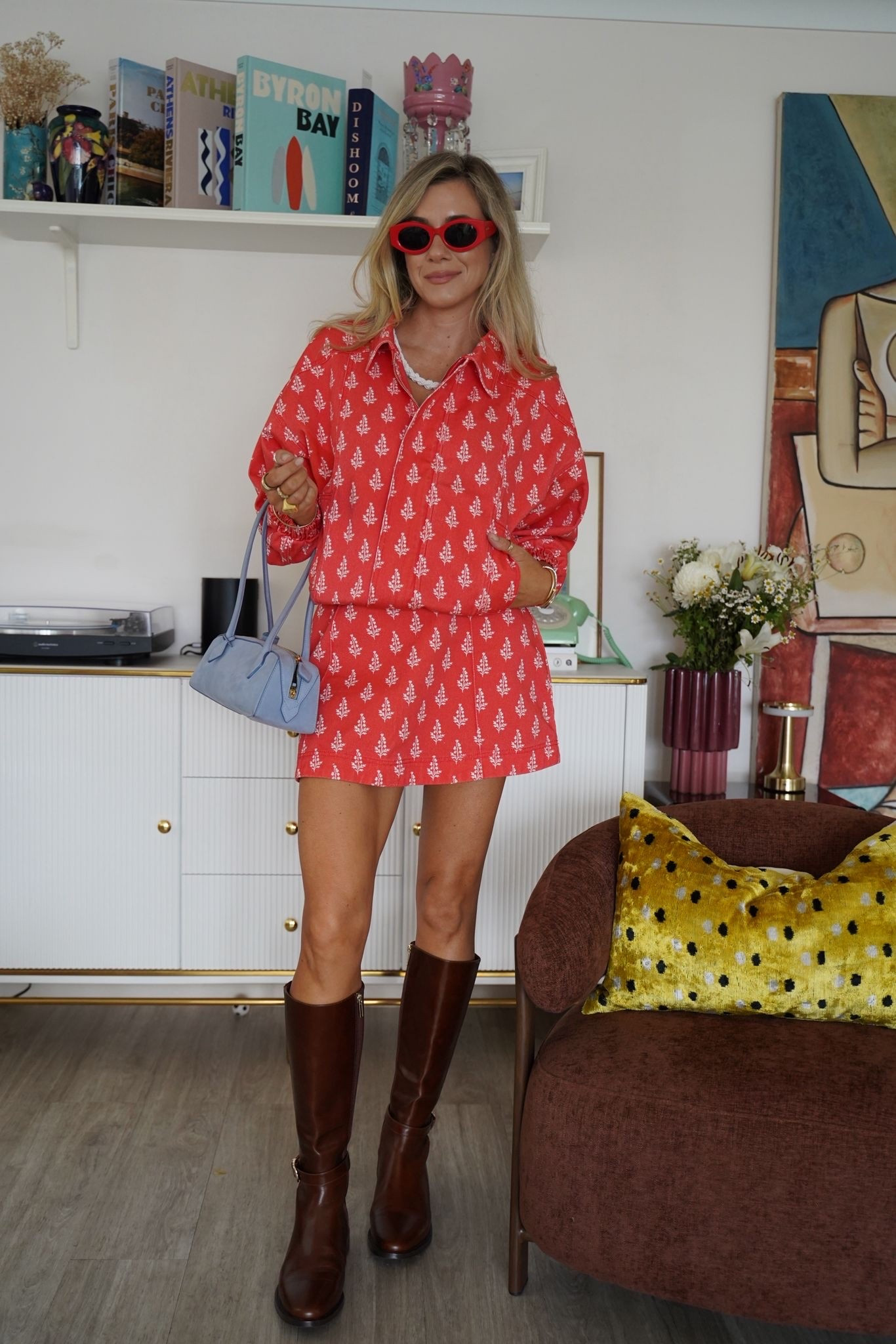 Proof that ONE colourful outfit can improve your mood infinitely

Whe ever I need a little boost, I just add colour 🌹
Do you agree?!

I’m in a size 10 for all of the pieces from Binny
Boots size 9.5 Bared
Sunnies  and bag Alaia

#LTKootd #LTKOver40 #LTKSeasonal