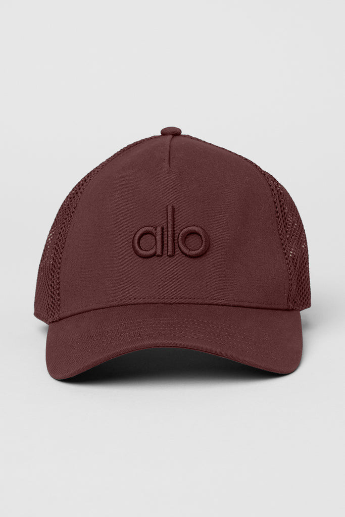 District Trucker Hat | Alo Yoga (US)