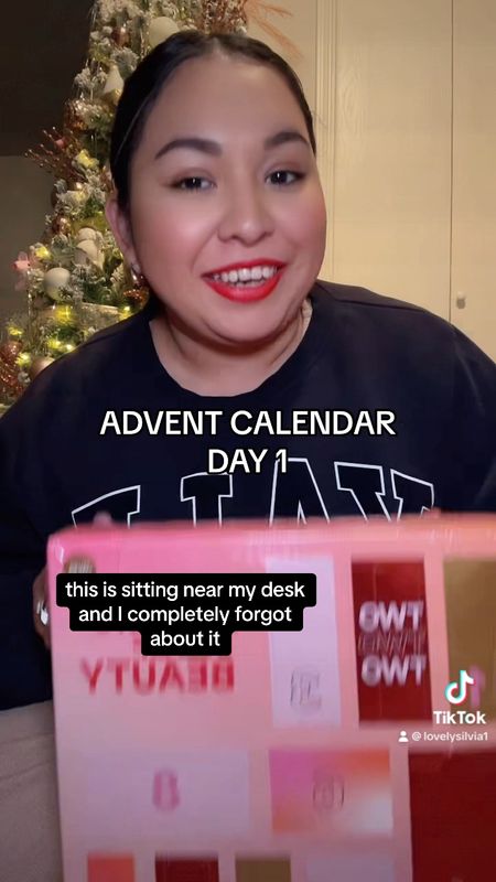Advent calendar unboxing day 1

target finds, Target beauty, beauty finds, advent calendar, Christmas gifts, holiday gifts, 

#LTKHoliday #LTKbeauty #LTKfindsunder50