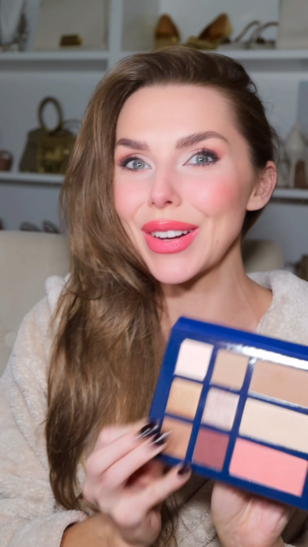 Peach tone makeup look 

#LTKbeauty #LTKskincare