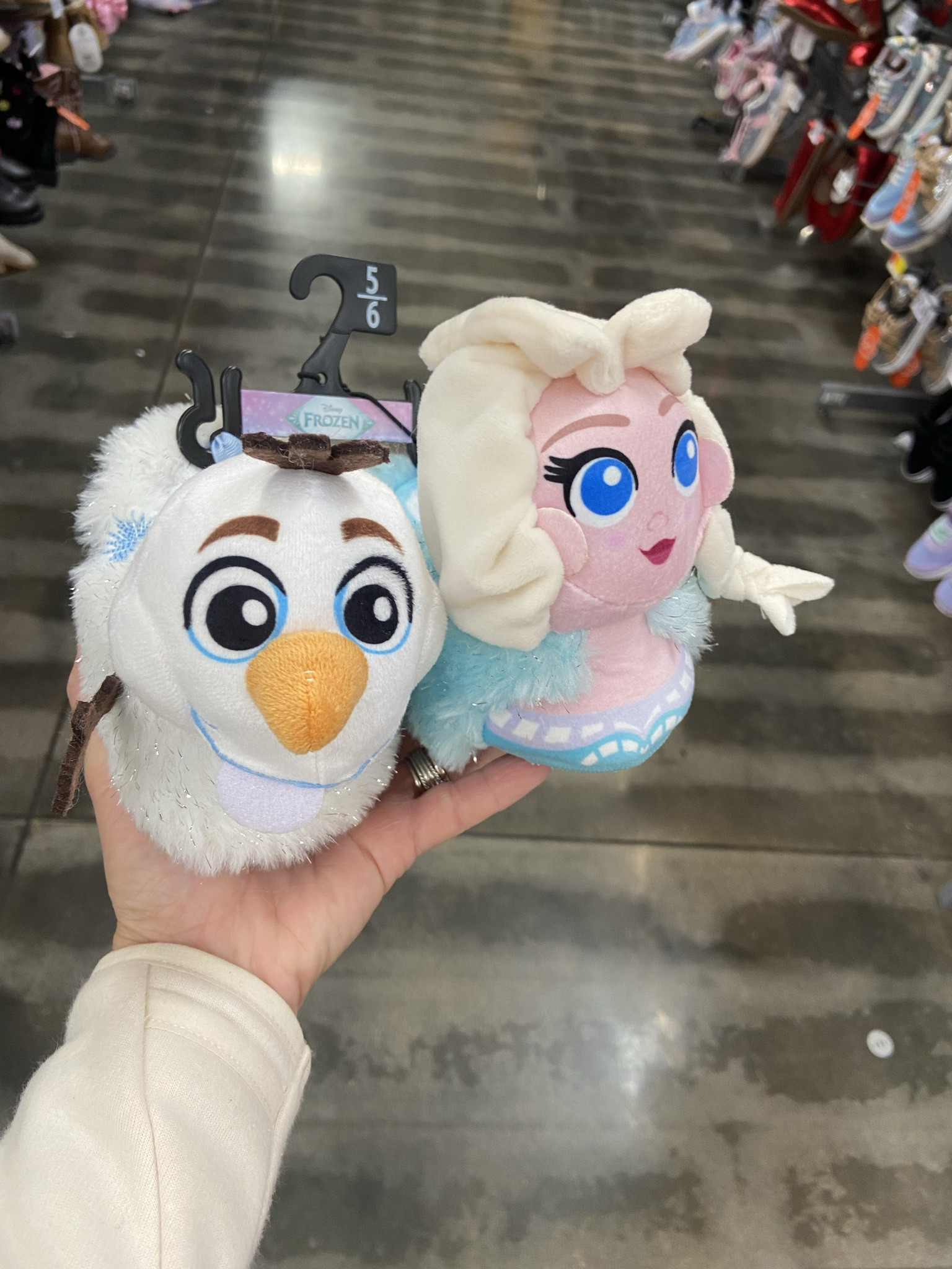 Toddler Elsa and Olaf slippers! My son loves slippers and wears his almost every morning before school.  Im definitely getting him a new pair for Christmas.  


#toddler #toddlergift #giftunder15 #budgetfriendly #walmart #frozen #elsa #olaf #disney #toddlerslippers 




#LTKGiftGuide #LTKKids #LTKFindsUnder50