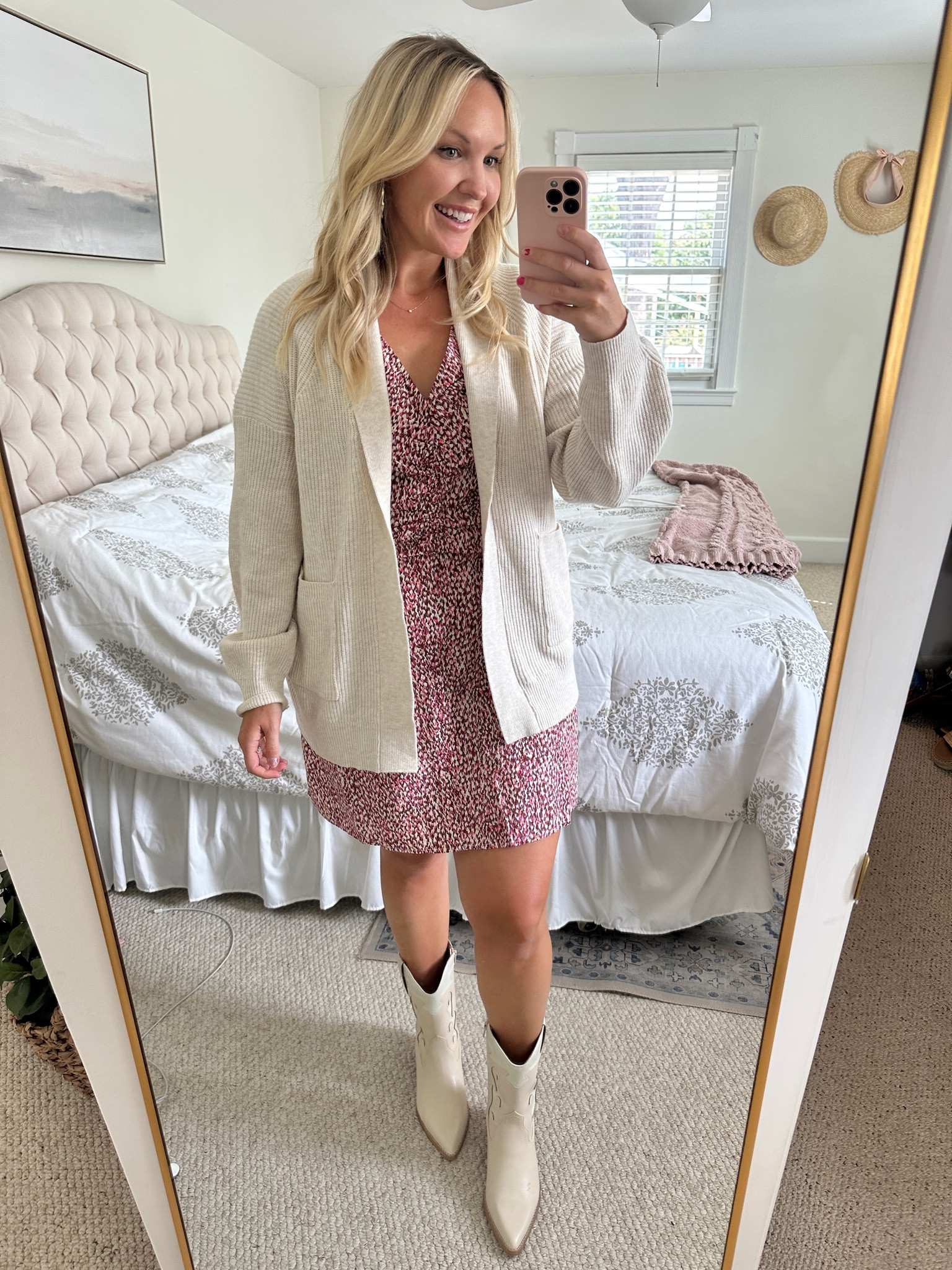 Thanksgiving outfit - neutral cardigan 

#LTKsalealert #LTKSeasonal #LTKHoliday