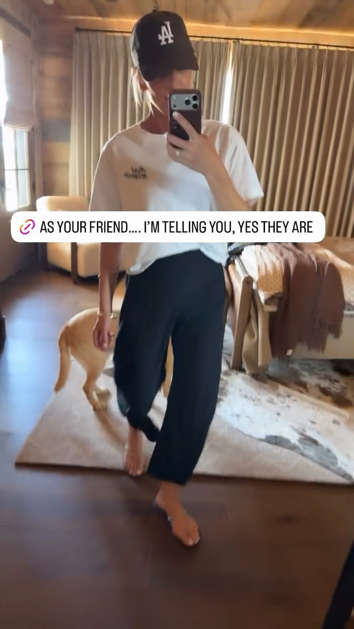 I finally bought the viral Ruti workwear pants and they are every bit as good as everyone says 🤍 The fit is so flattering, polished, and comfortable enough to wear all day—an instant staple for office outfits and beyond. They come in multiple colors too, which makes choosing just one nearly impossible!

Ruti pants
viral workwear pants
workwear outfits
office outfit ideas
elevated basics
capsule wardrobe
comfortable work pants

#LTKgrwm #LTKootd