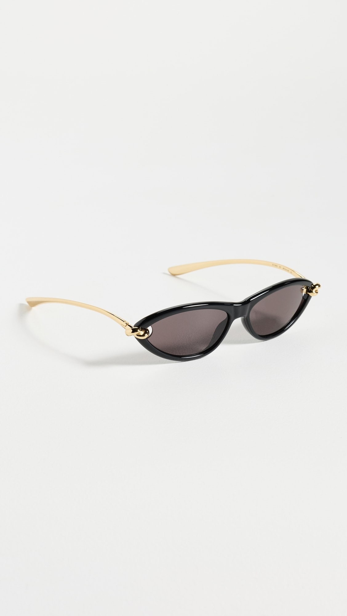 BV1390S Sunglasses | Shopbop