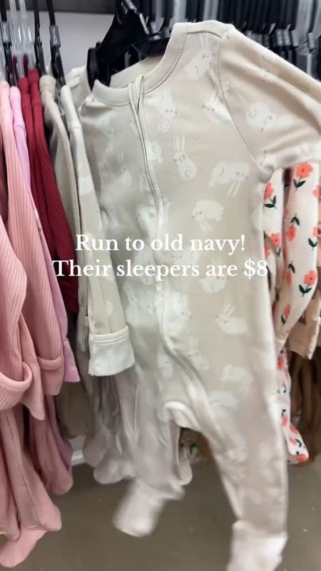 Old navy sleepers $8! 


Baby clothing, old navy 

#LTKbaby #LTKsalealert #LTKfindsunder50