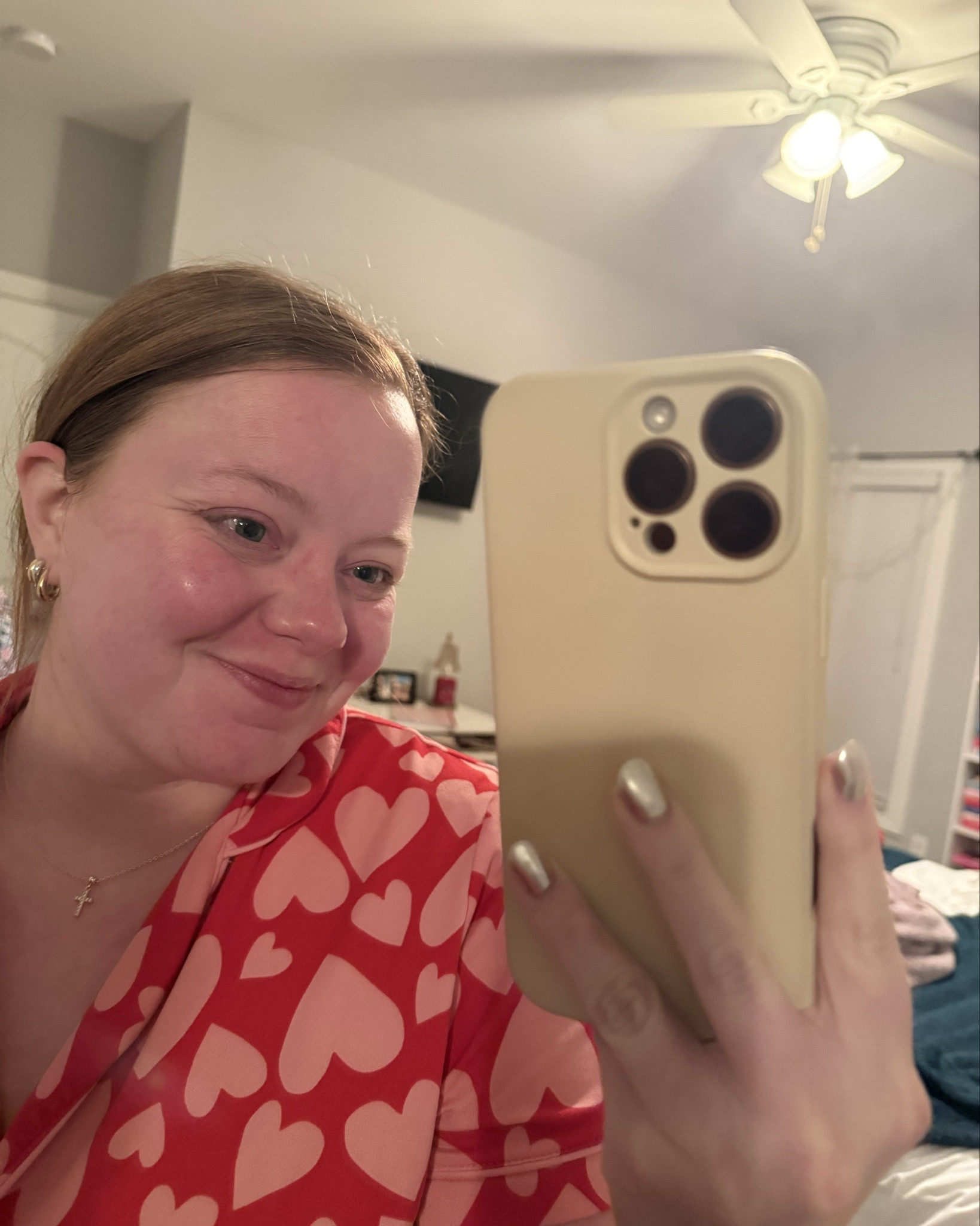 You guys I’ve been obsessed with my red light therapy mask lately. It really makes the dreary cold days feel that much better! I’ve linked several affordable options! Mines from Amazon but not available anymore. I’ve also linked similar pjs ❤️🥰

#LTKFindsUnder50 #LTKBeauty #LTKselfcare