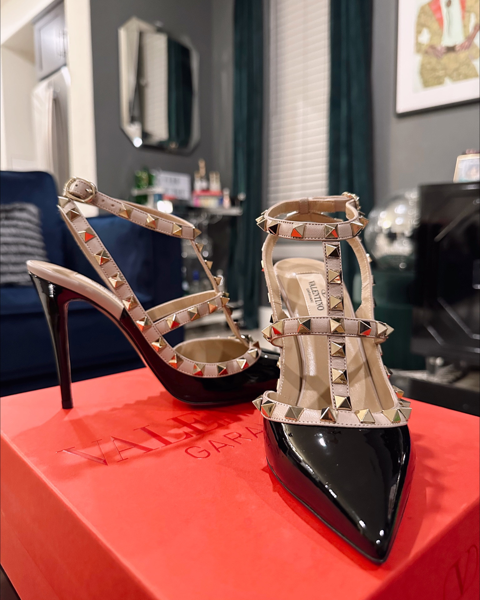 Classic and sleek patent heels for weddings, Broadway shows, formal dinners, and other events | Valentino Patent Rockstud Caged Pump 100MM in Black/Poudre (37.5)

#LTKFind #LTKshoecrush #LTKwedding