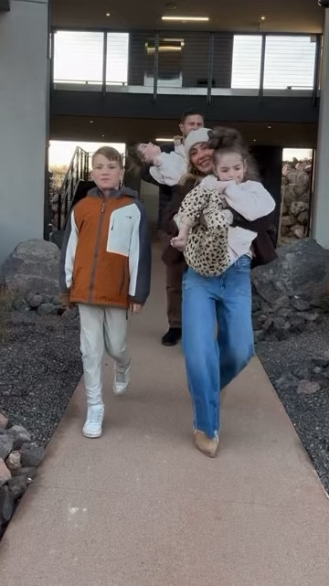 Sharing everything I wore on our trip! 

#LTKWatchNow #LTKGiftGuide #LTKHoliday