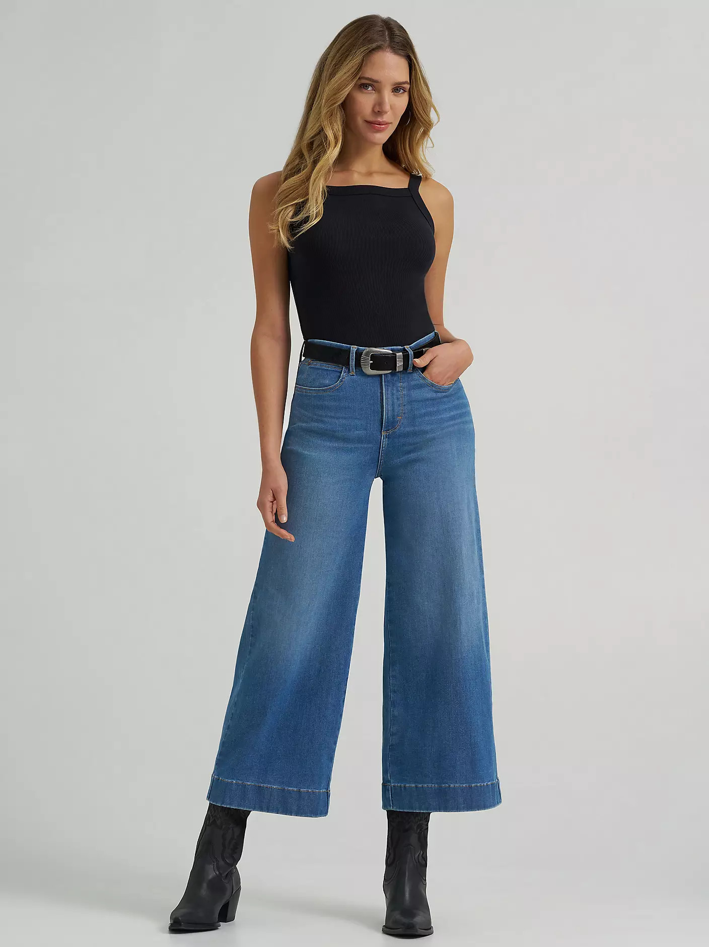 Women's Wrangler Bespoke Wide Leg Crop Jean | Wrangler
