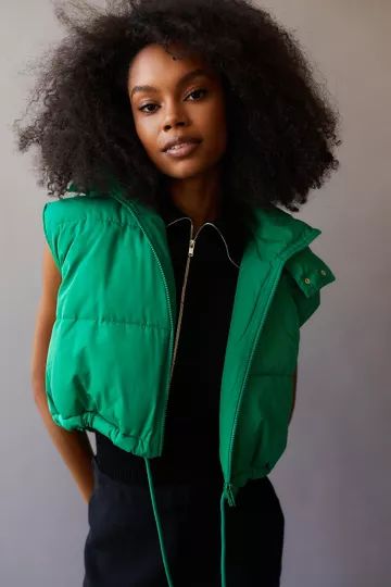 UO Cropped Puffer Vest | Urban Outfitters (US and RoW)