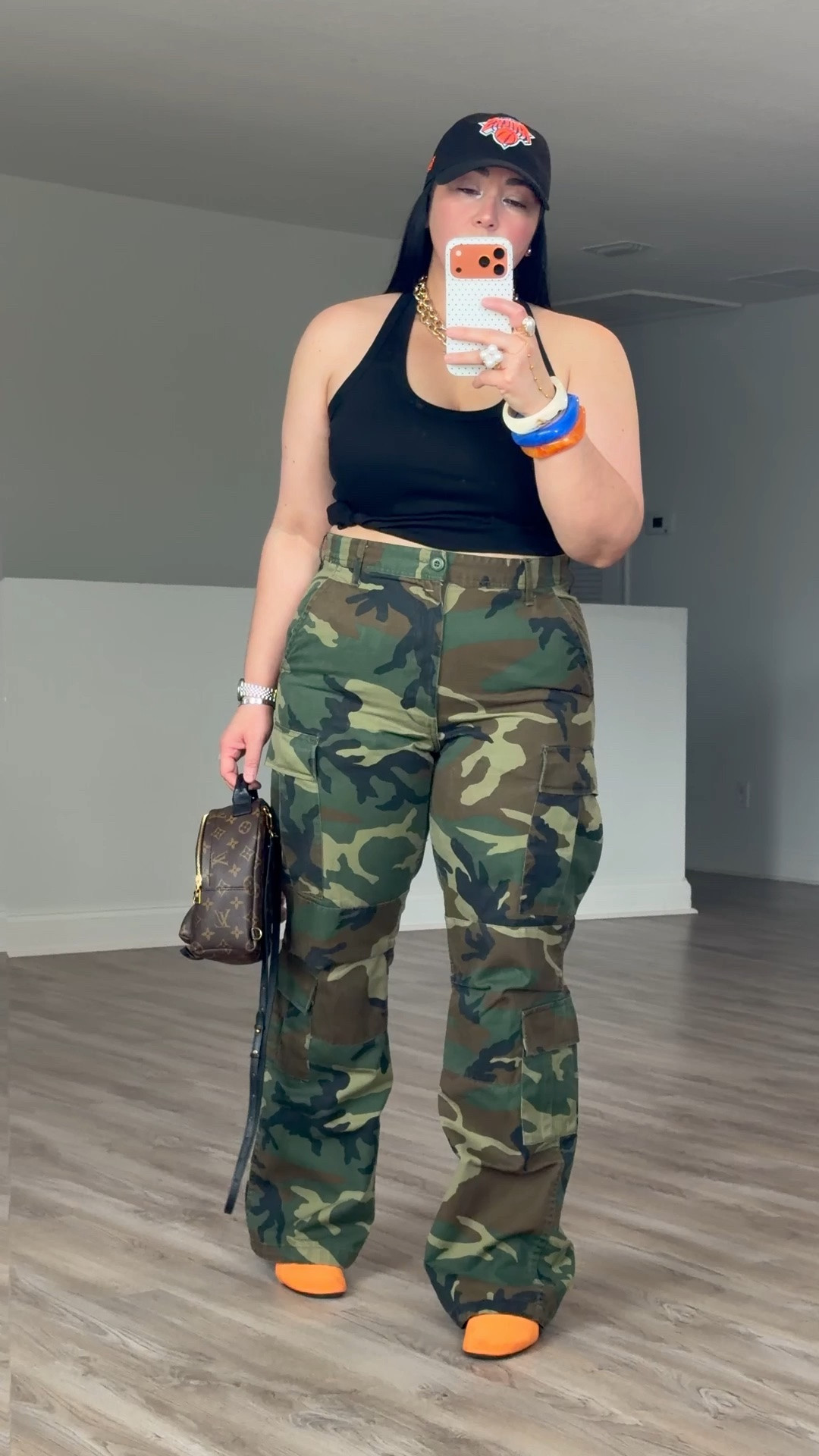 Casual outfit inspo🗣️🧡💙

#LTKU #LTKootd #LTKSeasonal