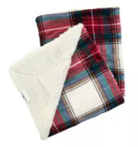 Northeast Outfitters Cozy Cabin Holiday Plaid Blanket | Dick's Sporting Goods