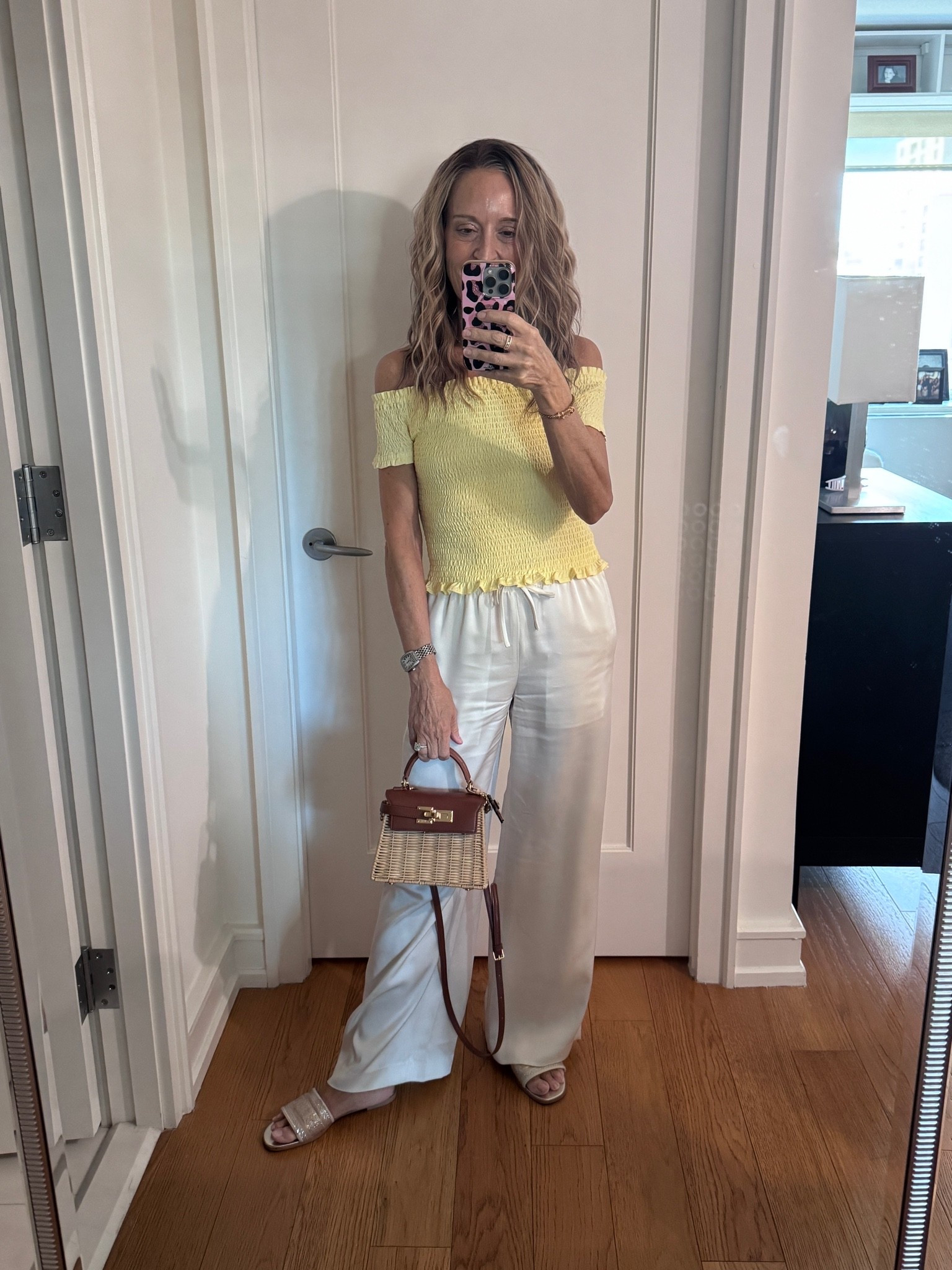 Living yellow at the moment. Feels so summery!

#LTKootd #LTKOver40