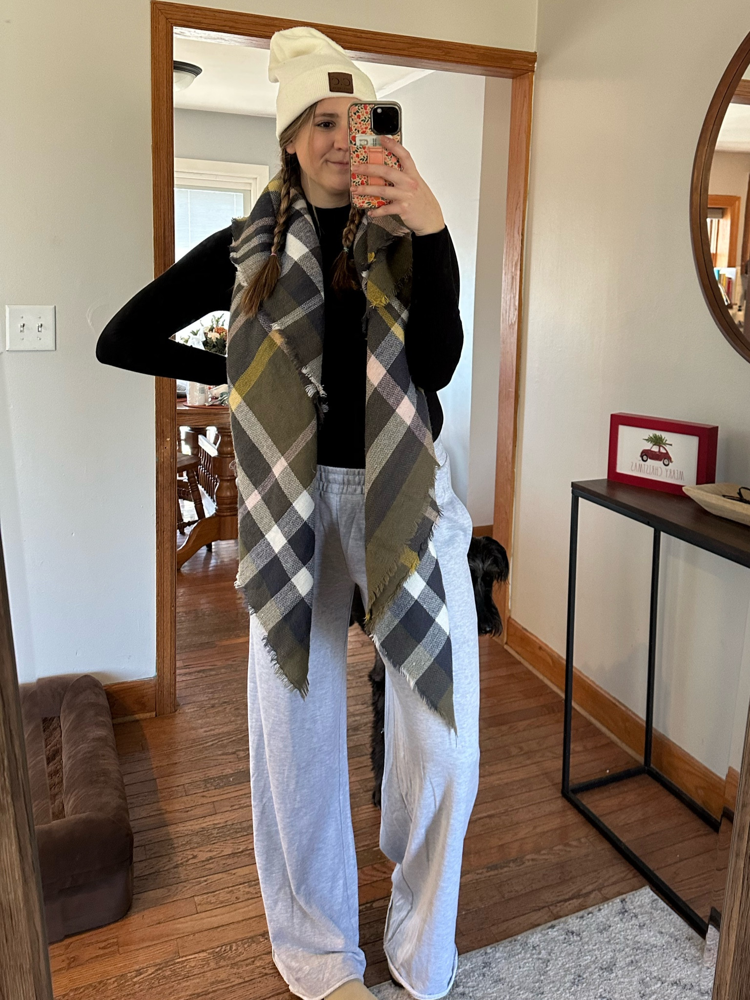 Cozy winter outfit. Grey sweatpants.  Black bodysuit  

#LTKfindsunder50 #LTKfindsunder100 #LTKSeasonal