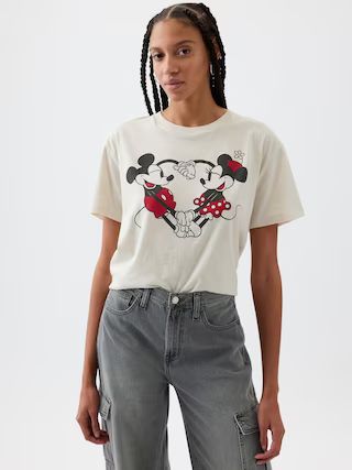 Disney Relaxed Graphic T-Shirt | Gap Factory