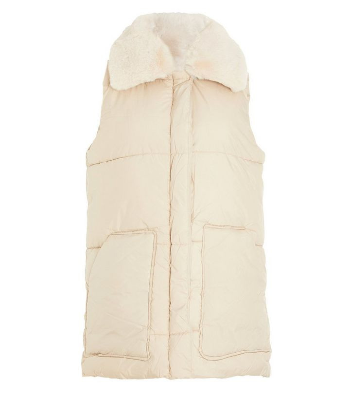 QUIZ Cream Padded Faux Fur Collared Gilet
						
						Add to Saved Items
						Remove from Saved... | New Look (UK)