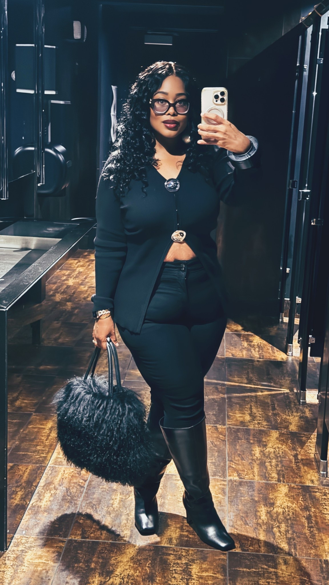 easy fall outfit 


#LTKFindsUnder50 #LTKCyberWeek #LTKMidsize