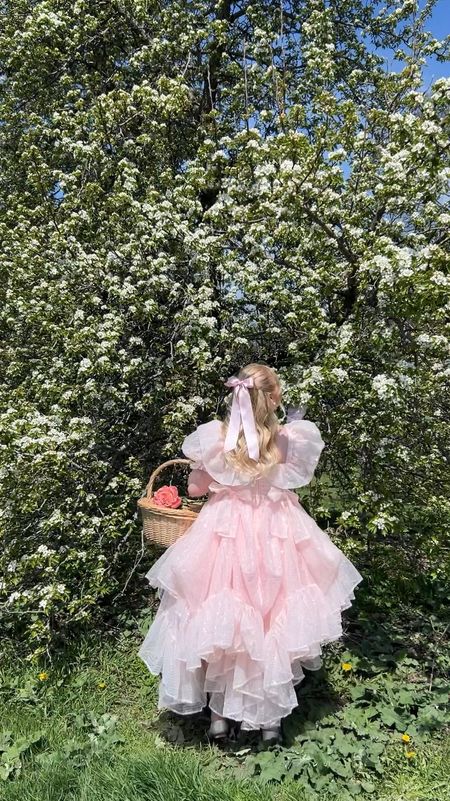 Pink sparkle gown of my fairy dreams 🌸✨💗 

#LTKMidsize #LTKVideo