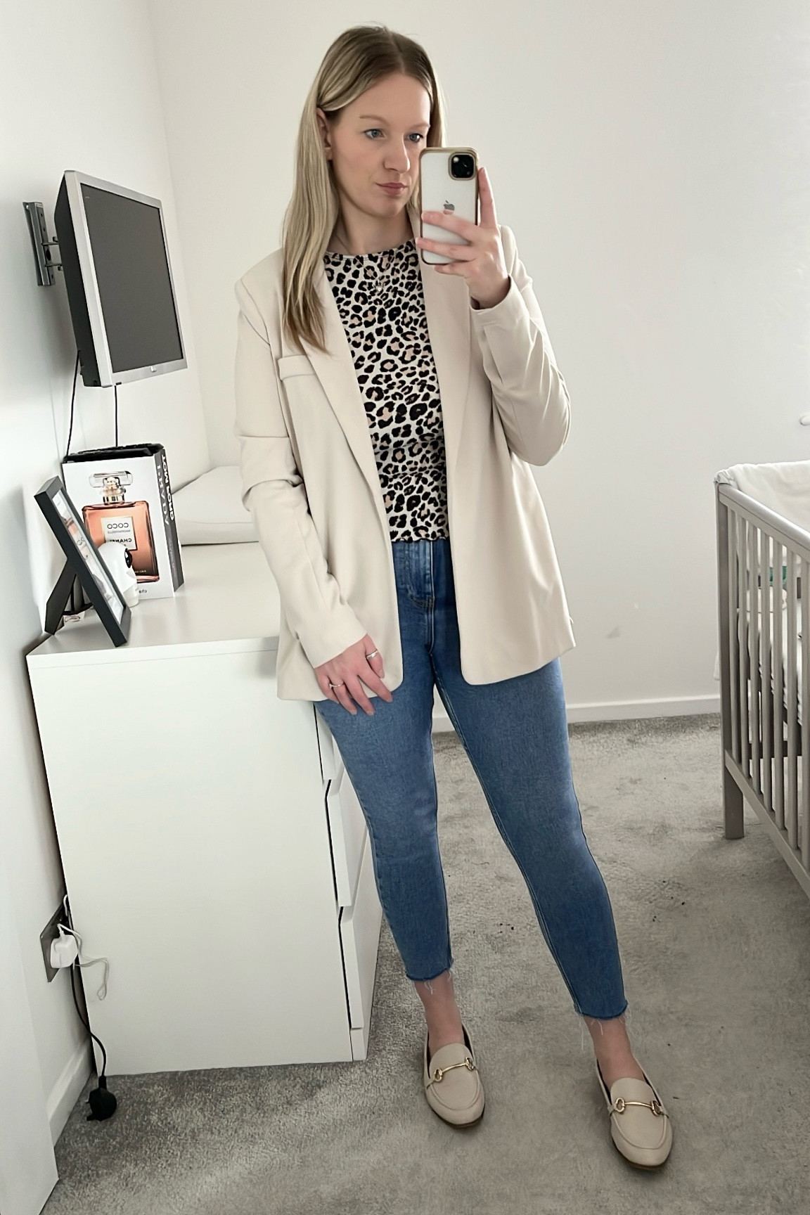 Casual blazer and jeans. 😃😃

#LTKgrwm #LTKuk #LTKeurope