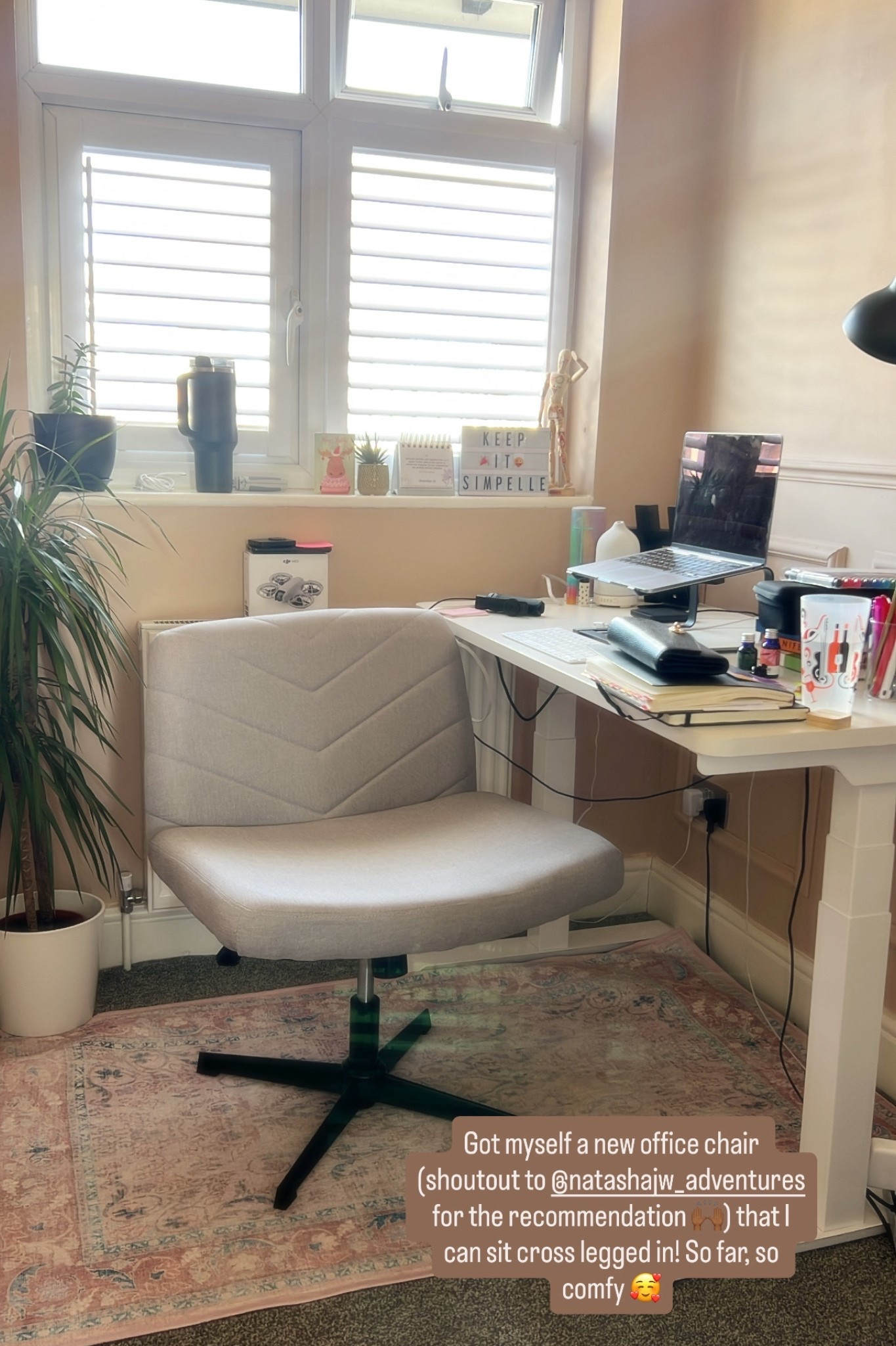 Office chair, sit cross legged, wide seat, adhd, chairs with no wheels, Adjustable Armless Office Chairs with No Wheels, Vanity Chair Criss Cross Chair Swivel Computer Chairs, Light Gray, light grey

Also in beige and ivory. Option to have wheels

#LTKuk #LTKhome #LTKworkwear