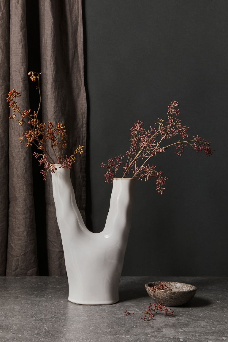 Vase in glazed stoneware with an irregular finish for a handmade appearance. Height 9 - 9 3/4 in.... | H&M (US)