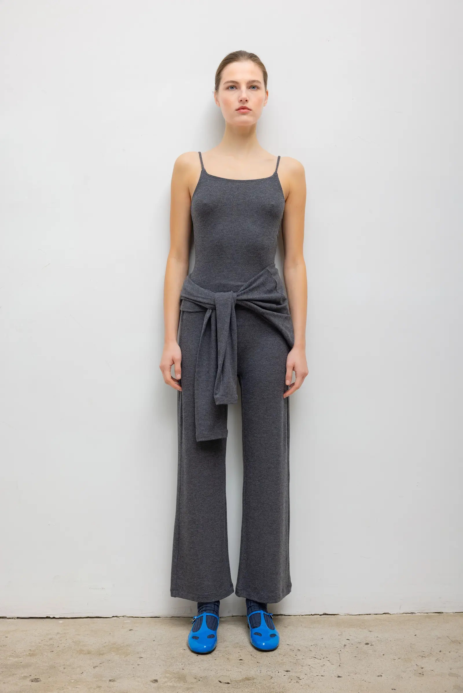 LESET Lauren Crop Flare Pant in Charcoal in Jersey | LESET