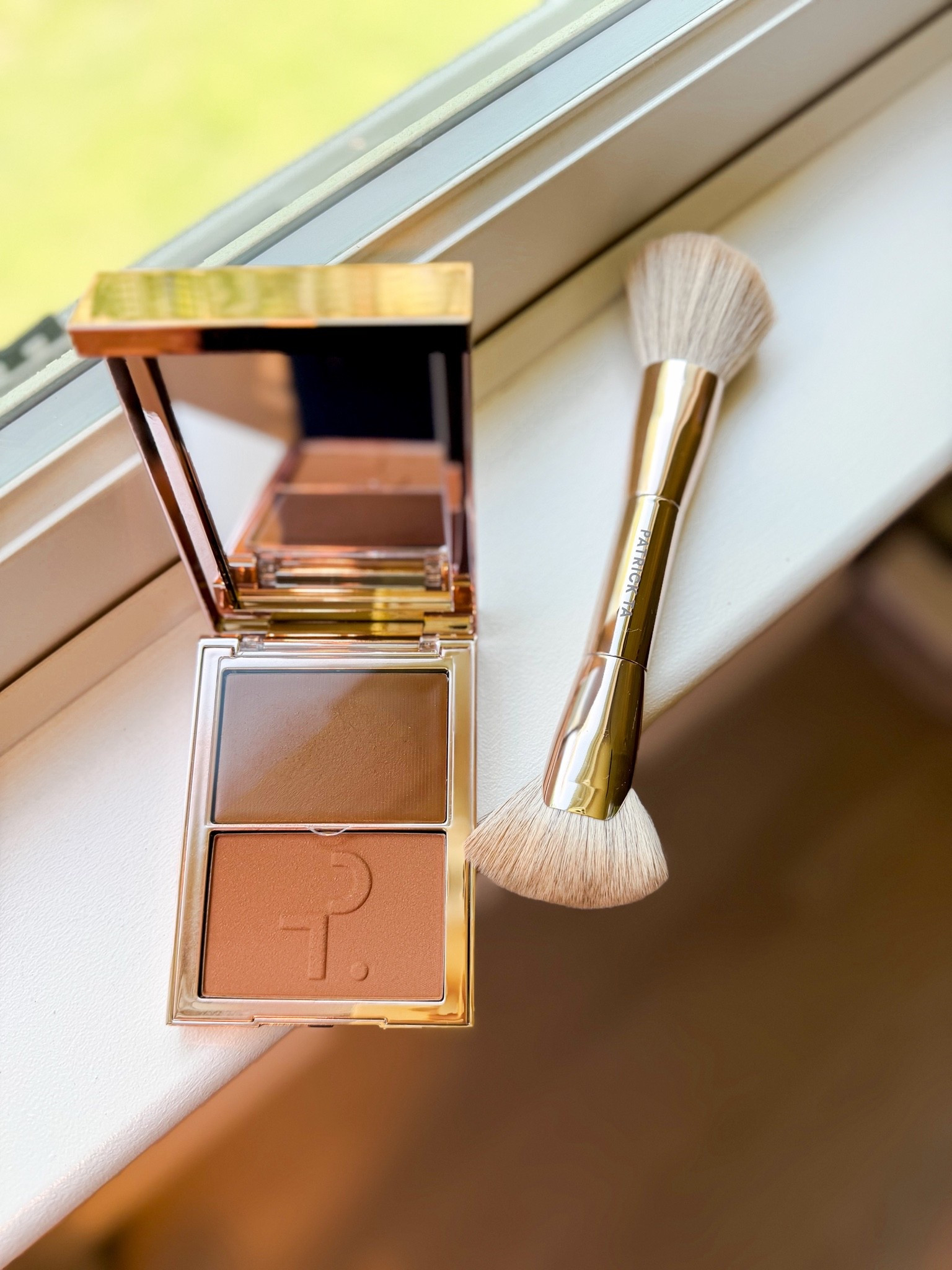 Patrick Ta bronze in shade she’s bronzed