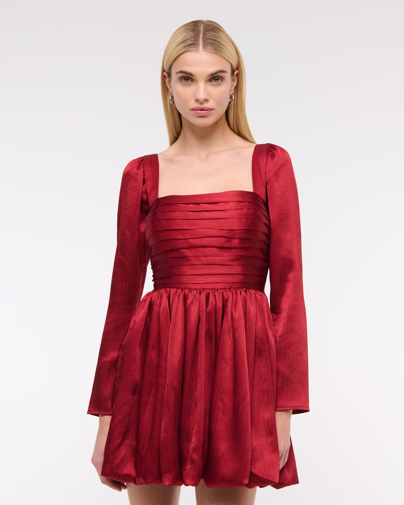 Women's The A&F Emerson Bubble Hem Satin Mini Dress | Women's New Arrivals | Abercrombie.com | Abercrombie & Fitch (UK)
