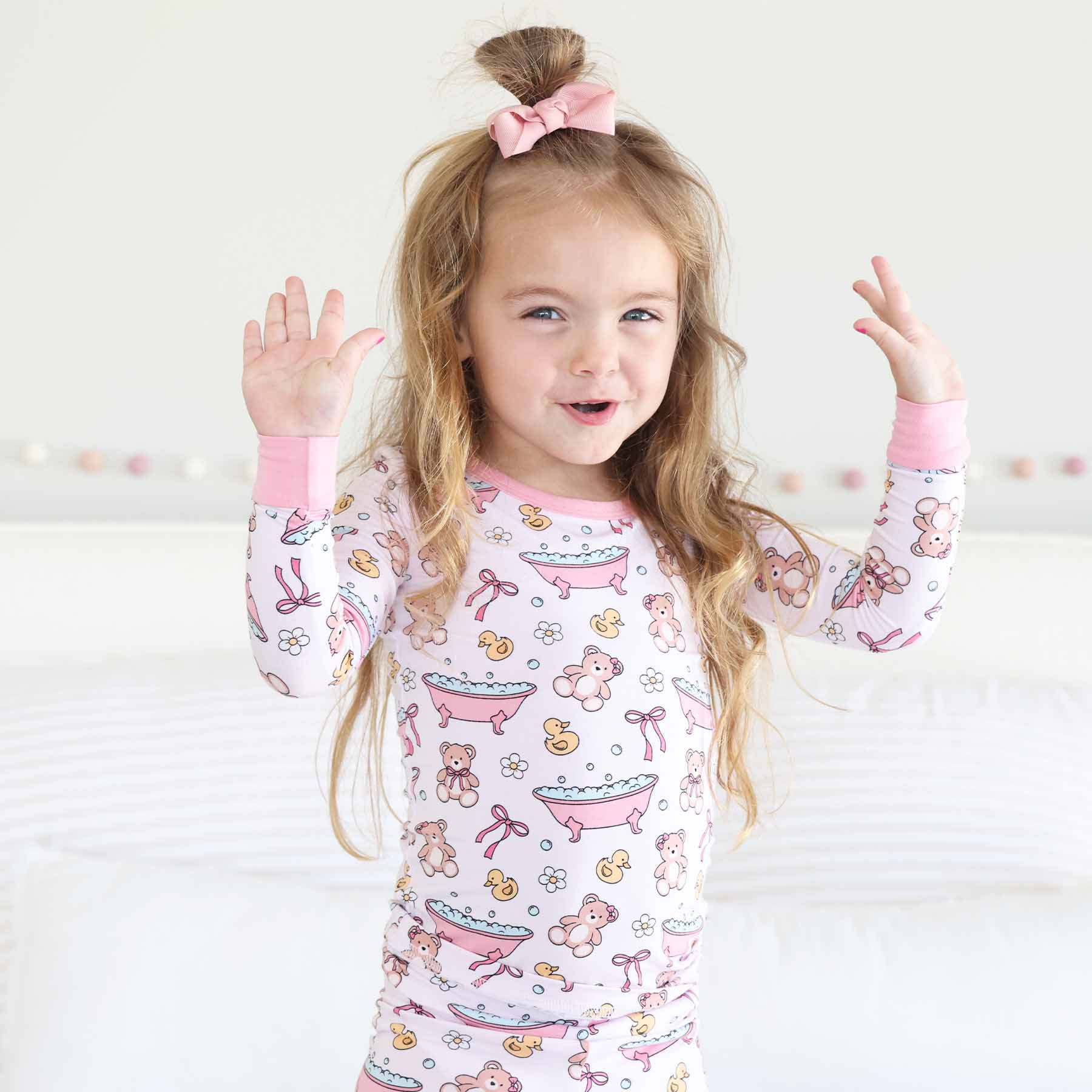 Bathtime Besties Two Piece Pajama Set | Pink | Caden Lane