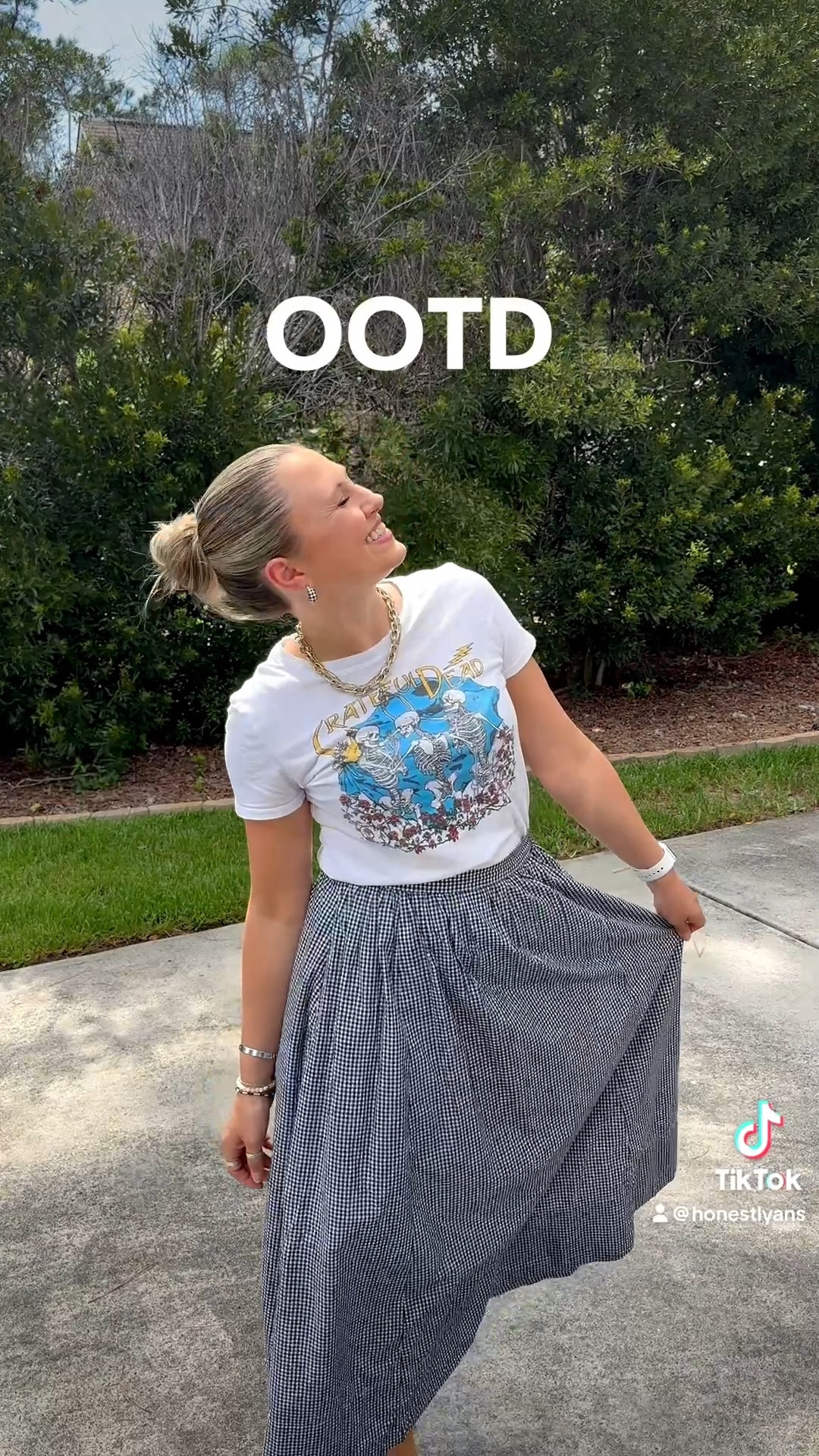 Graphic tees are so easy to throw on and dress up or dress down! 
Shirt: Palmetto Moon (Bought several years ago), Size S
Skirt: Aerie, Size S
Shoes: P448, John Phantom with added black sparkle laces 
Necklaces: Sequin NYC Jewelry 