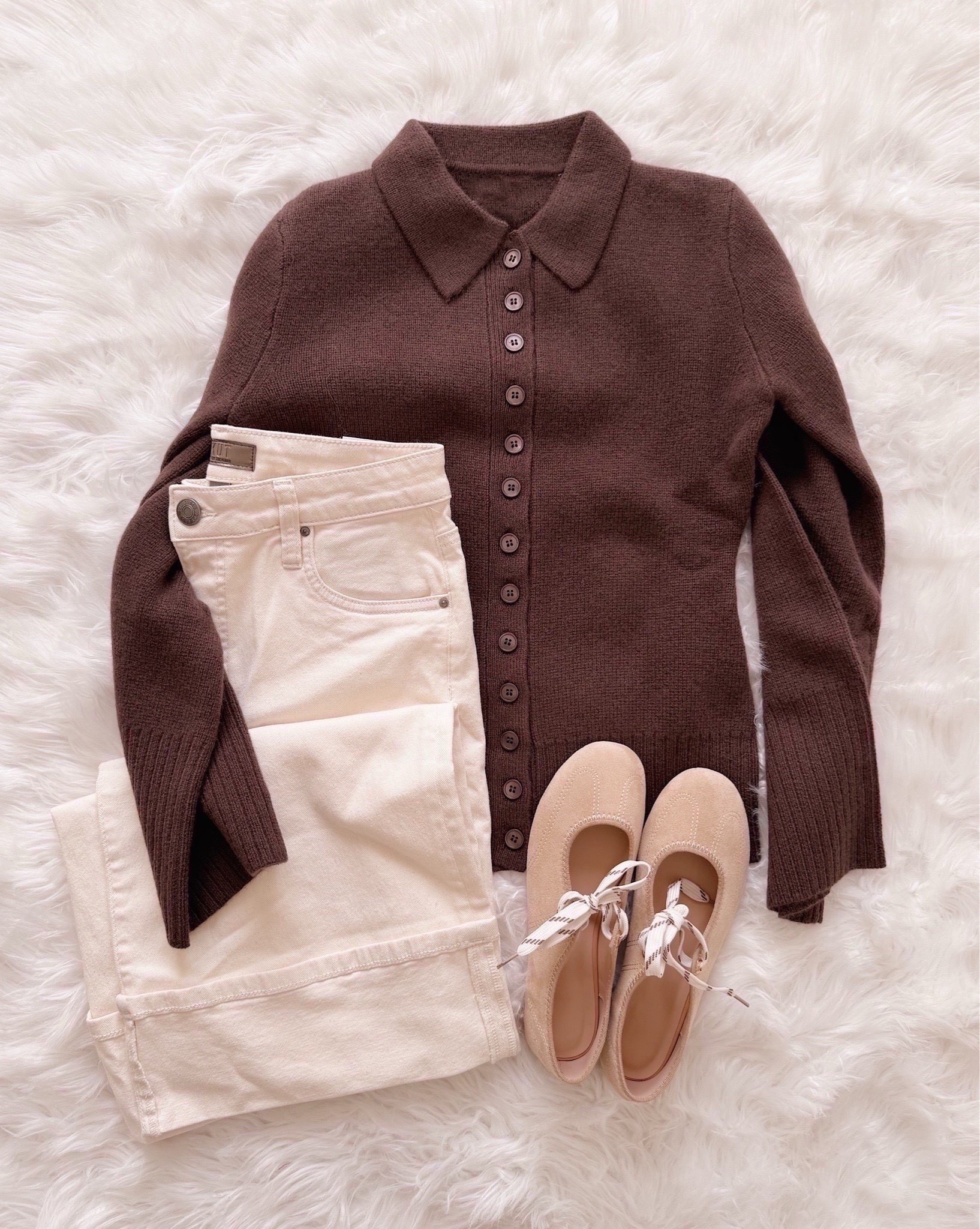 I love this combo so much. The chocolate brown with the soft winter white feels clean and classic, and the fit of this cardigan makes the whole outfit look polished without trying.

neutral outfit ideas, classic fall style, chocolate brown outfit, winter white outfit, capsule wardrobe, fashion over 40, elevated basics, cozy outfit ideas, wardrobe staples, fall fashion 2025

#LTKFindsUnder50 #LTKFindsUnder100 #LTKWorkwear