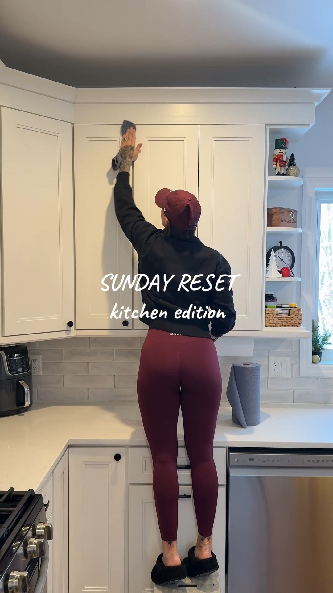 Sunday Reset, kitchen edition ✔️

#LTKmomlife #LTKHome #LTKvlog
