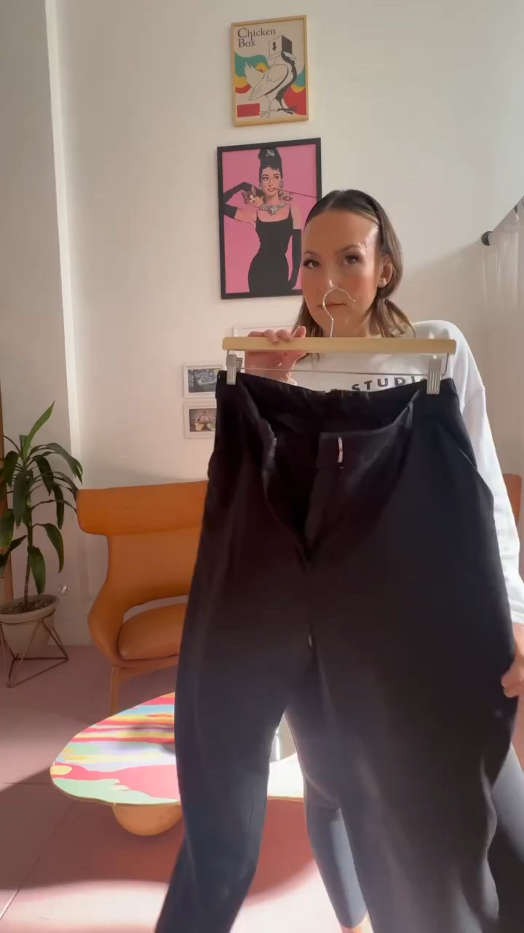 Sustainability at its Finest 
.
.
Look consisted of three main pieces, the slacks, the top, and the chunky heel 
.
Starting off with the slacks, which I made last year for a trip. These are made out of the amazing fabric called Lyocell, which is biodegradable and made from eucalyptus trees! Also great staple piece. 
.
Then we go to our very vintage, looking and feeling top that I Thrifted in a little city in Idaho
.
and then to finish it off, we have the chunky heel from the sustainable shoe brand @melissaofficial