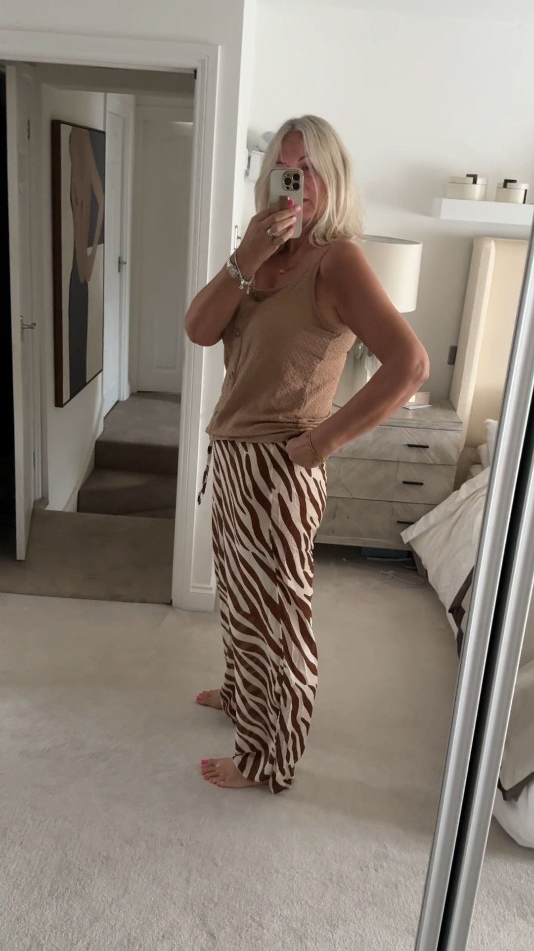 Beach to bar 👙🏖️🍹

Probs wouldn’t wear this top with it, maybe a shirt? Defo a different bra with the top.

Linked top is a similar top as this one is sold out.

#LTKsummer #LTKmidsize