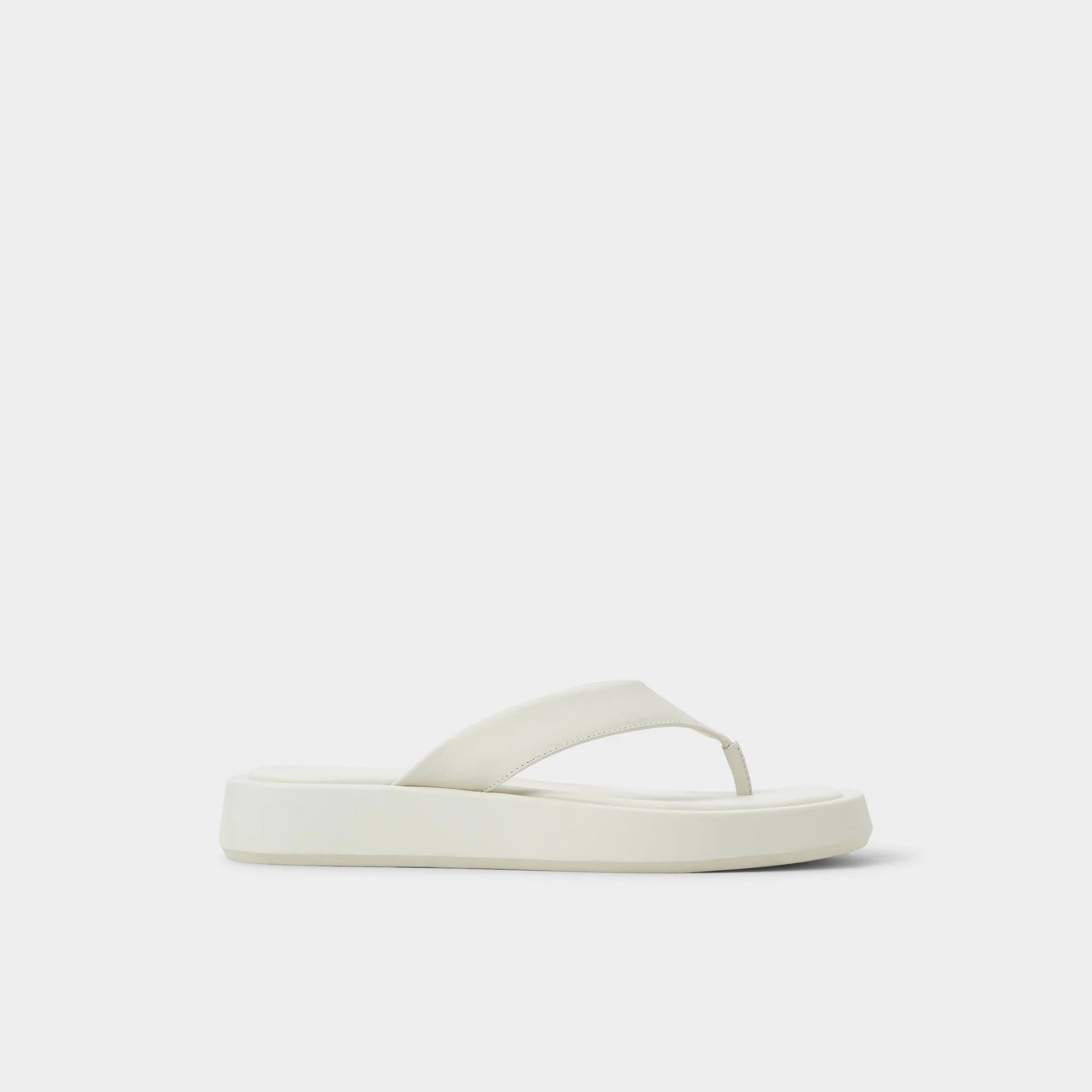 Grettle White/Bone Women's Flats | Aldo Shoes (US)
